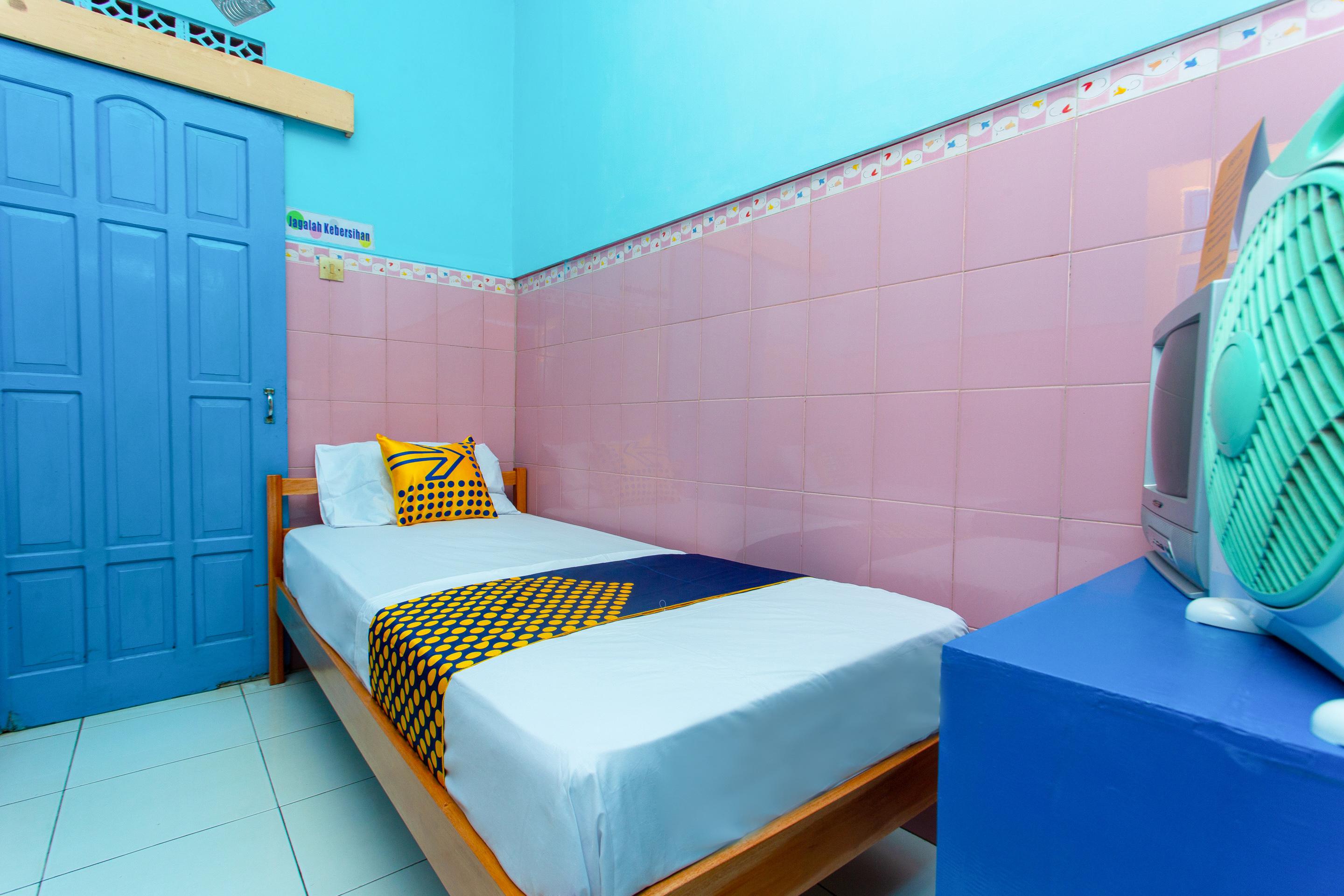 Spot On 2871 Hotel Budi Purwokerto Exterior foto