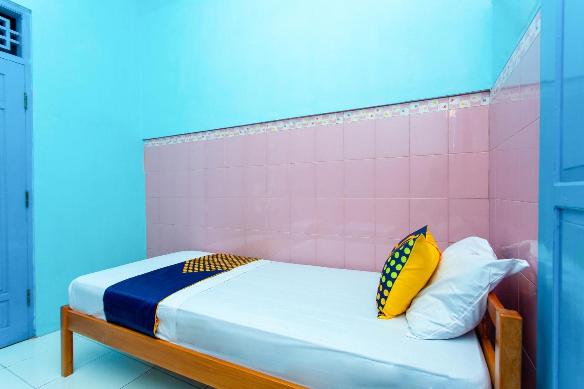 Spot On 2871 Hotel Budi Purwokerto Exterior foto